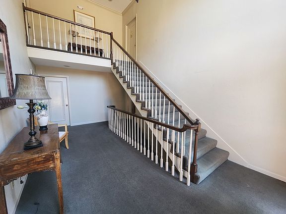 2nd image of 4487 Post Pl APT 90