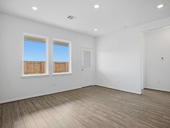 7th image of this home