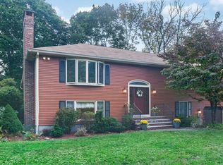 977 Pleasant St, Canton, MA 02021