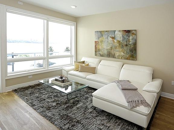 2nd image of 9 Somerset Ln #2201