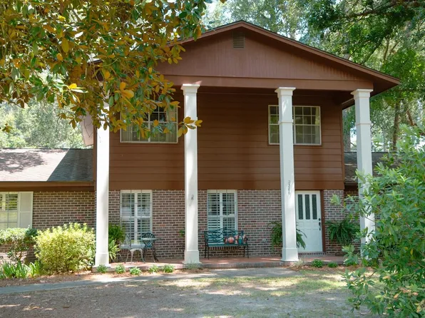 2306 Kilkenny Dr W, Tallahassee, FL 32309