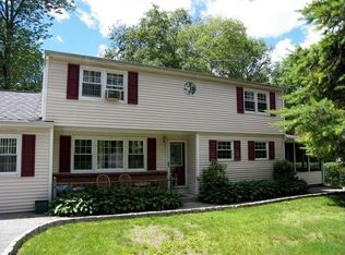 2787 Strang Blvd, Yorktown Heights, NY 10598