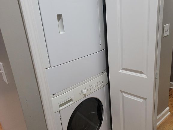 4th image of 2809 W Washington Blvd #300