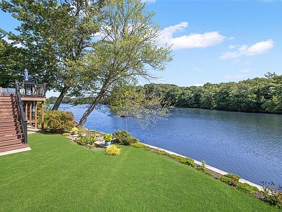 2nd image of 32 Lake Shore Dr