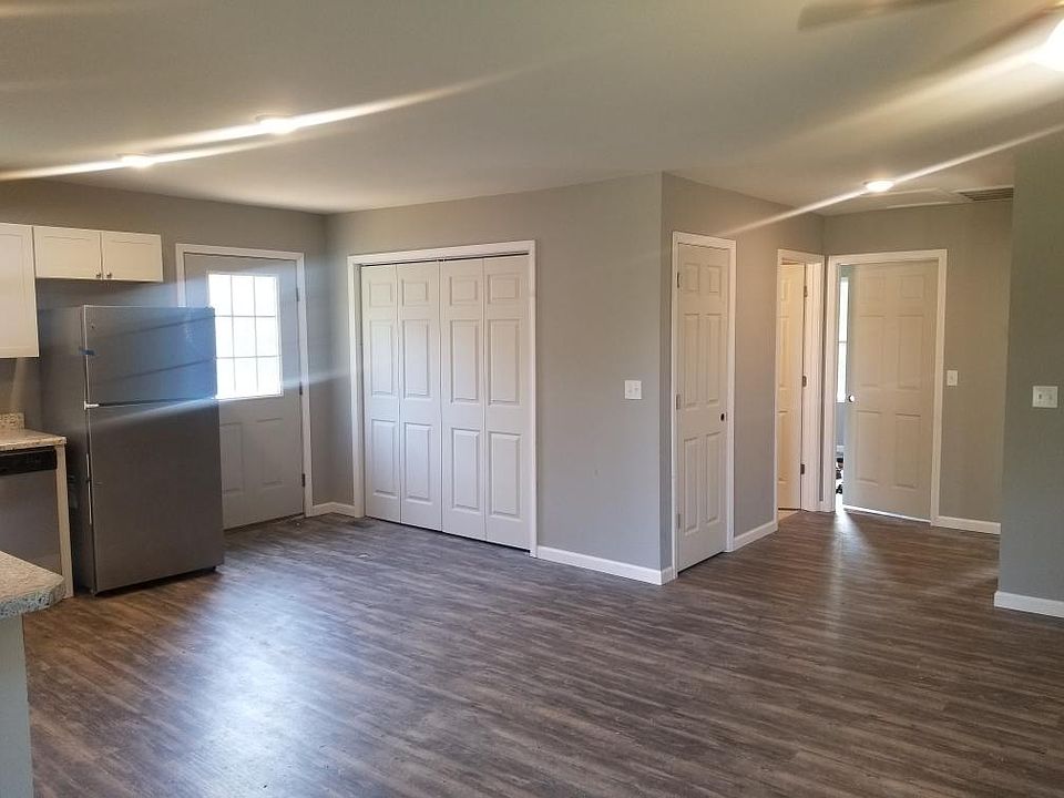 1st image of 9 McLeod St