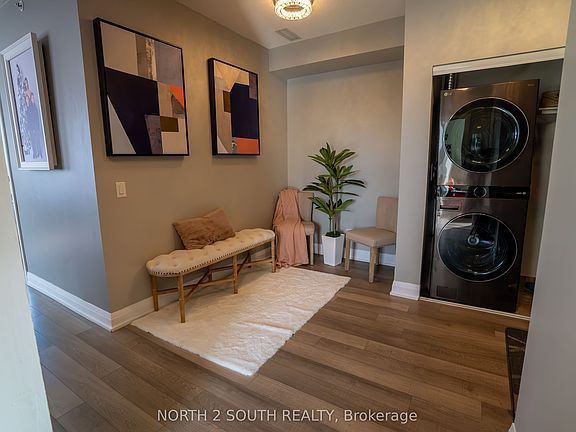 4th image of 85 N Park Rd #1012