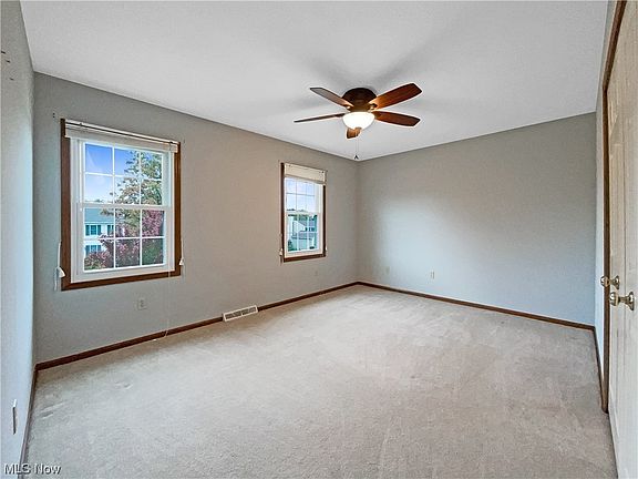 5th image of 649 Southbridge Blvd