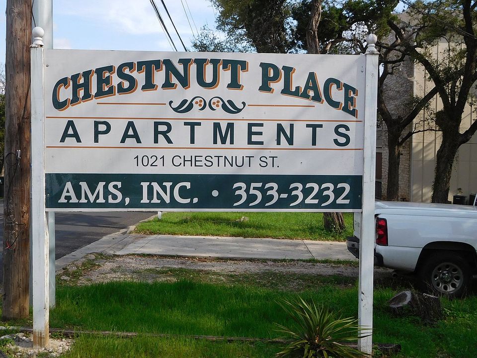 2nd image of 1021 Chestnut St APT A4