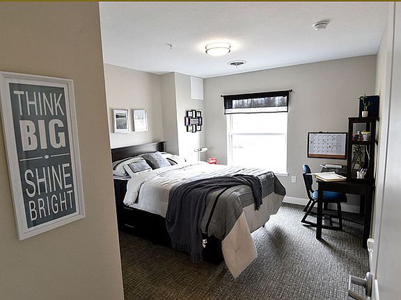 4th image of 442 Oakland St #213