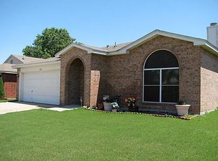 6715 Elk Trl, Arlington, TX 76002