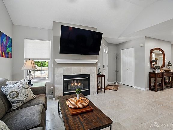5th image of 2392 Patrick Blvd