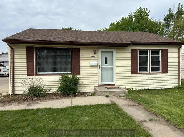 1108 S Clark St, Grand Island, NE 68801