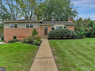 182 Lynbrook Dr S, York, PA 17402