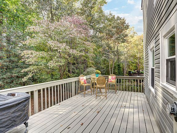 5th image of 4906 Banbridge Ct