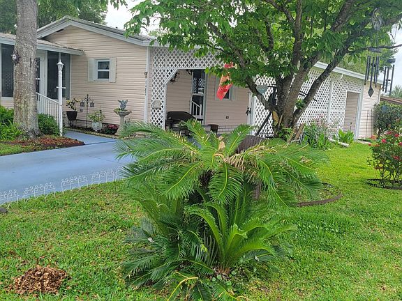 3rd image of 6487 Carlisle Pl #415