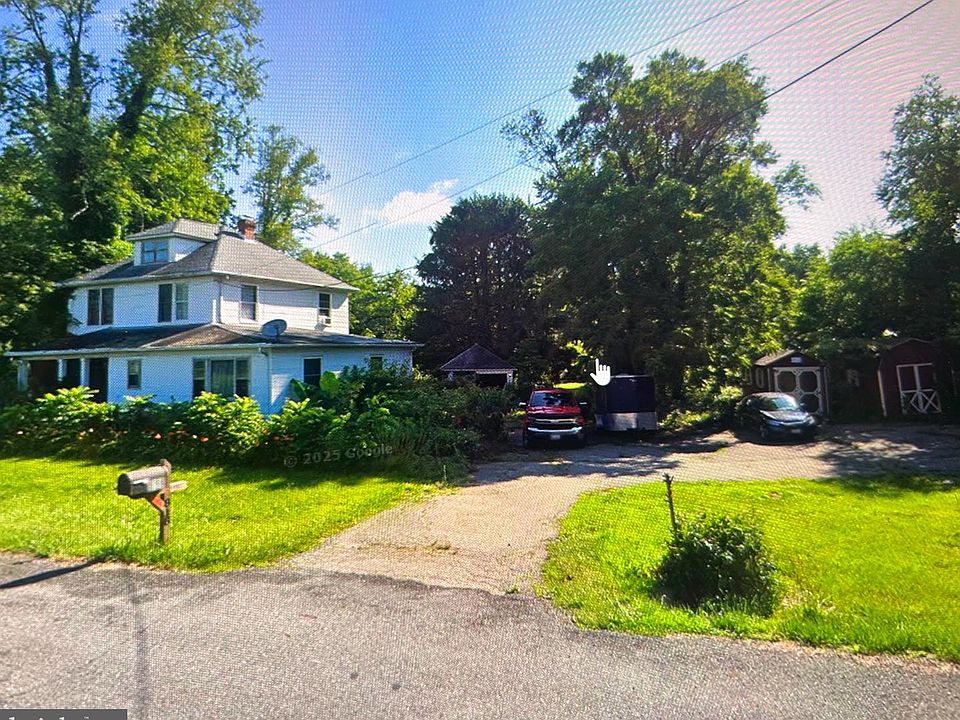 1st image of 818 Annapolis Rd