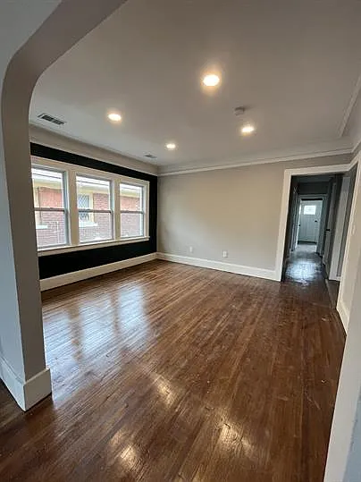 3003 Calvert St #2 — Photo 3