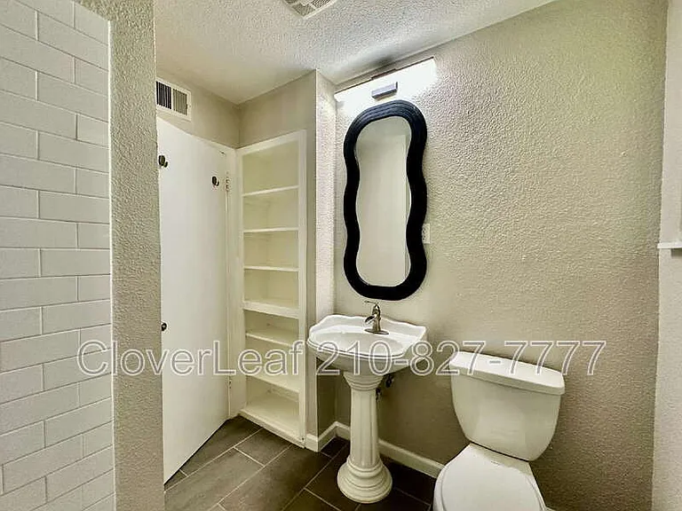 214 Basswood Dr — Photo 21