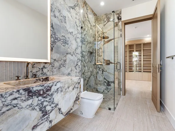 230 15th Cir, Key Colony Beach, FL 33051