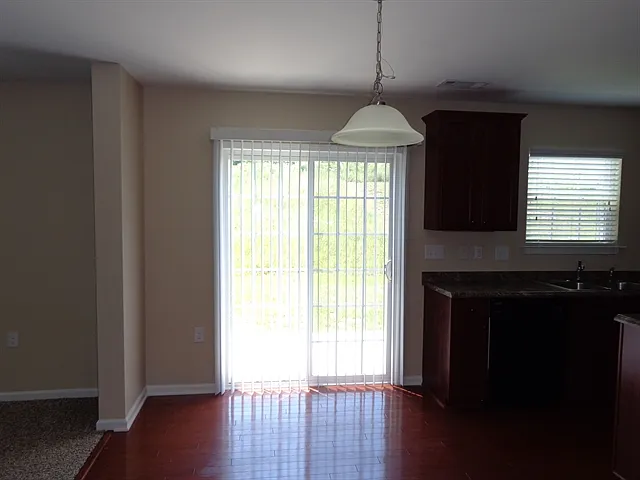12838 Settlers Trail Ct — Photo 3