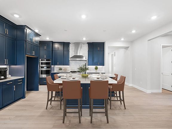 Homesite 21 Kitchen - Virtually Staged