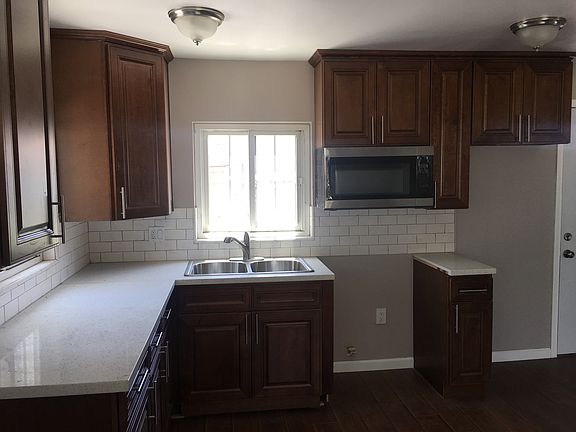 5th image of 957 N Hazard Ave