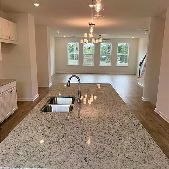 407 Nix Ln — Photo 11