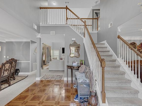 4th image of 5432 Pleasant Woods Dr
