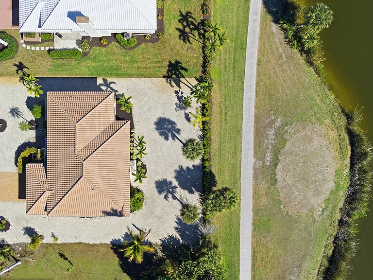 1235 Par View Dr — Photo 28