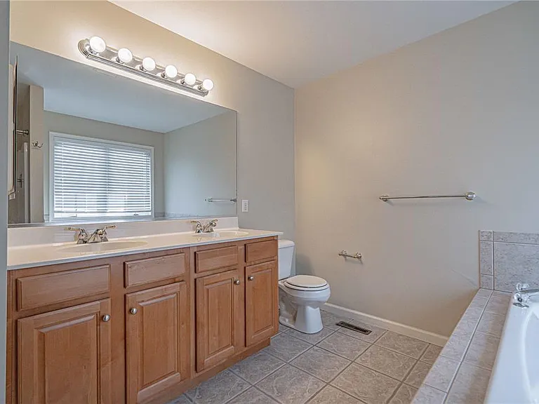 6608 Mine Dr — Photo 22