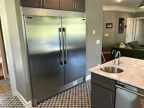 60" refrigerator/freezer