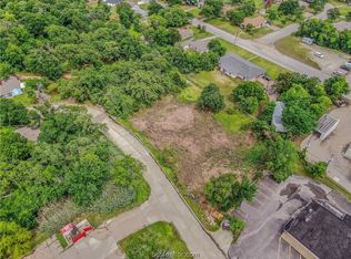 Brook Ln, Bryan, TX 77802