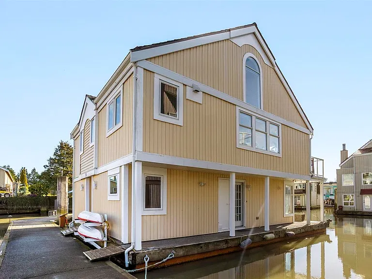 3459 River Rd W #10 — Photo 31
