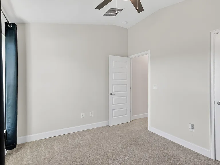 8118 Merano Ave — Photo 30