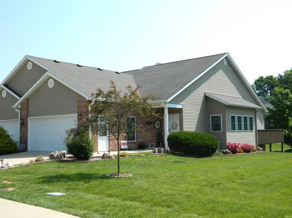 2508 N Stonelake Dr, Bloomington, IN 47404