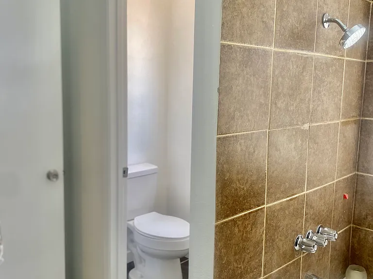 44200 Kingtree Ave #27 — Photo 28