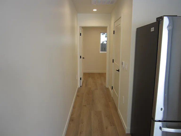 14747 Friar St #4 — Photo 5