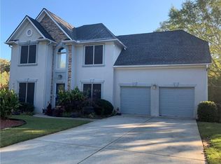 1048 Post Horn Run, Lawrenceville, GA 30045