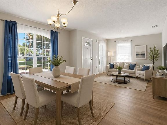 2nd image of 372 LAKE DAISY CIR