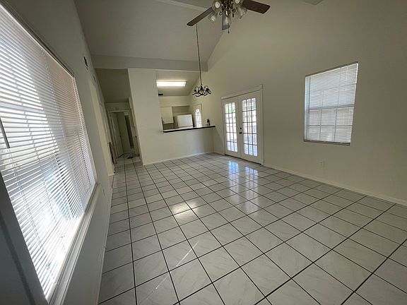 5th image of 13915 Tower Point Dr