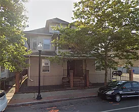 1458 E Main St — Photo 1
