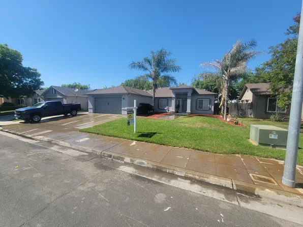 5626 W Carmen Ave, Fresno, CA 93722