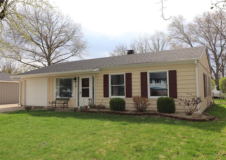 1st image of 912 Gary Dr