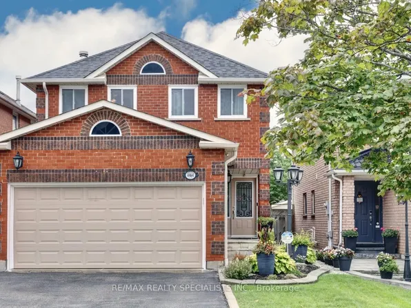 4464 Weeping Willow Dr, Mississauga, ON L5V 1K3