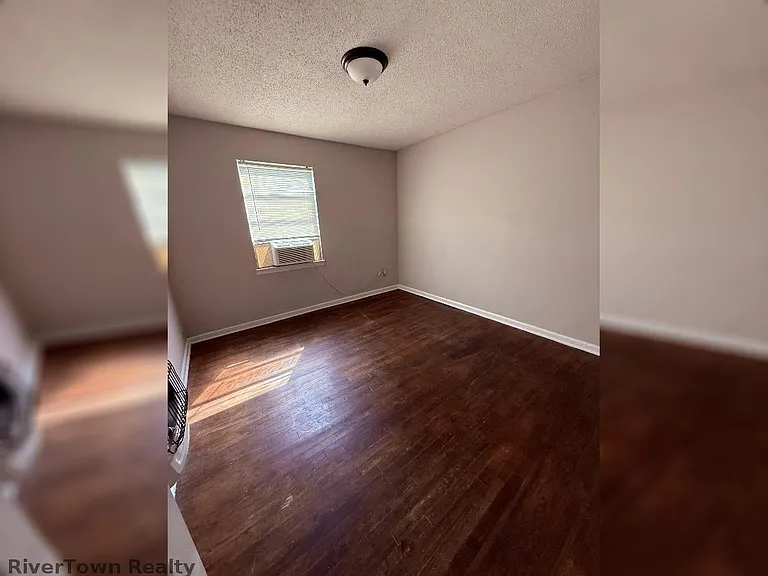 4427 Ryan St — Photo 3