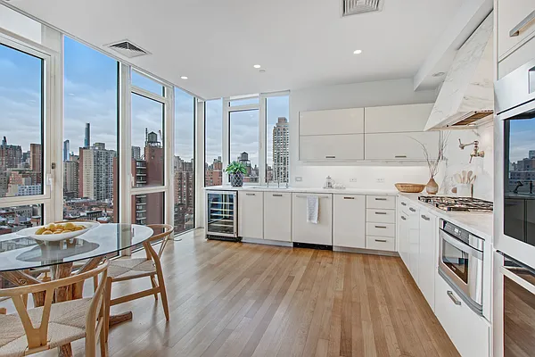 Sold by Corcoran | media 18