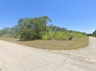 901 Ruby St, Labelle, FL 33935