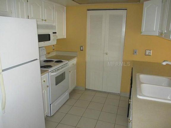 4th image of 2400 Winding Creek Blvd APT 18-204