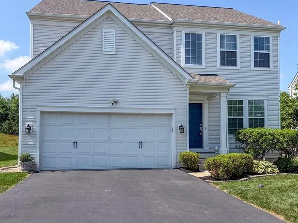 823 S Haines Cir, Downingtown, PA 19335