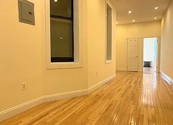 121 West 104th Street